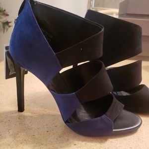 ZARA black and navy heels